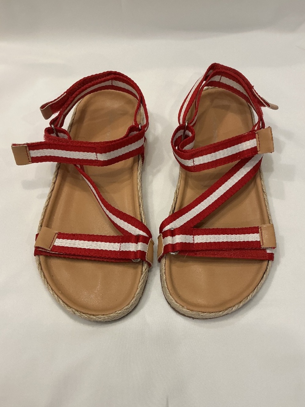 SAKS FIFTH AVENUE  Fabiana Flat Sandals (size: 7)
